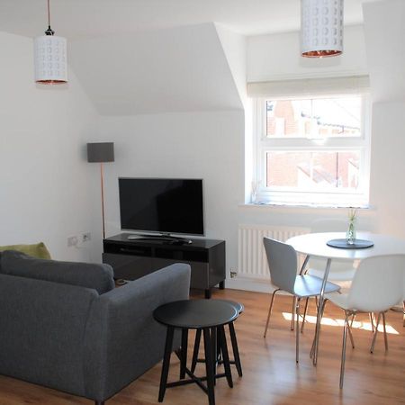 Coach House Apartamento Southampton Exterior foto