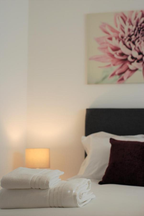 Coach House Apartamento Southampton Exterior foto